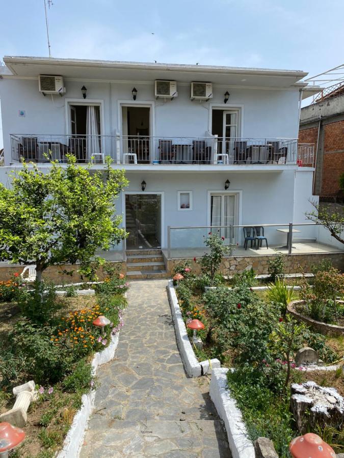 Yiannis Studios Moraitika Extérieur photo